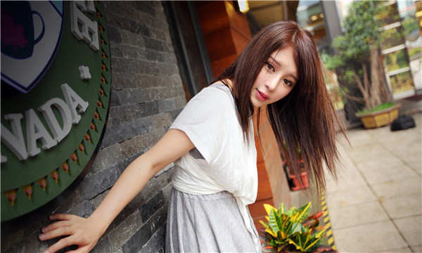 昆山想找一个女性生孩子给报酬-｛找个女人生孩子多少钱｝